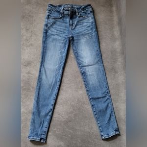 Women American Eagle Jeans